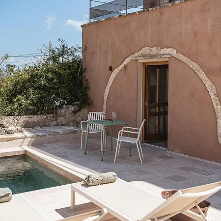 Corte Interna, Free Heated Pool *